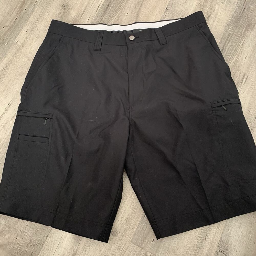 Callaway Golf Shorts Mens Size 36 Black Cargo Pockets 10” Inseam
